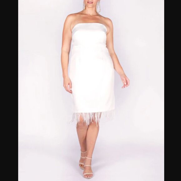 Elegant White Strapless Midi Dress - Picture 1 of 3